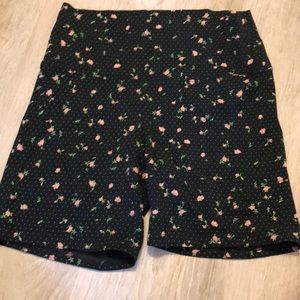 🔥2 for $15🔥 Sunday Best Aritzia shorts